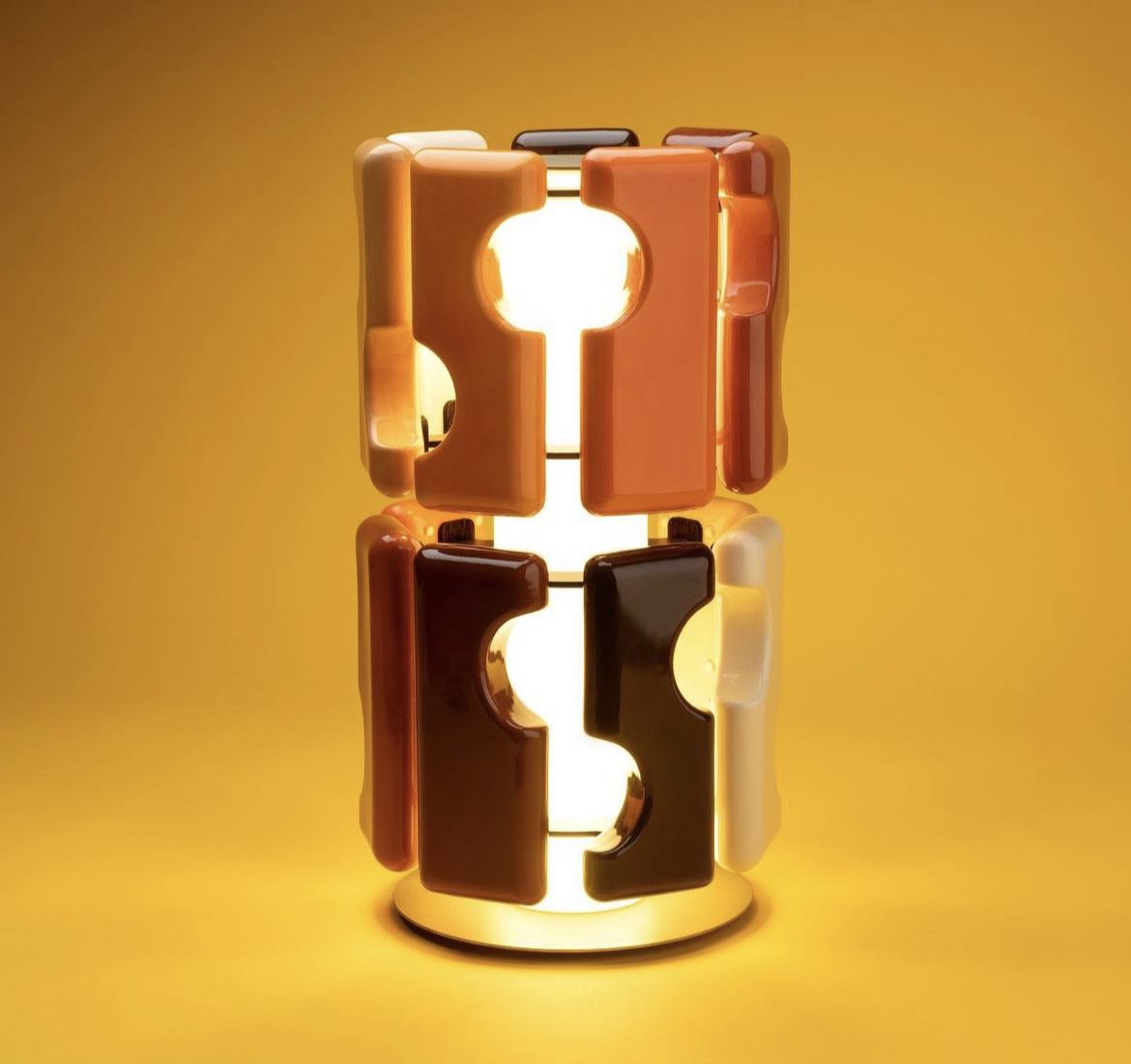 Mutable Light The Kinetic Energy of VIVID Winner Yuro Cuchor’s Designs – Decor Design ...