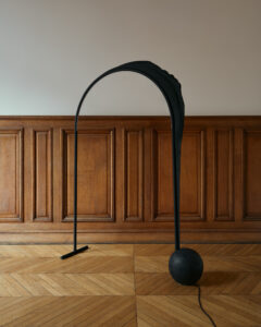 Serif – Floor Lamp – Leather Wave